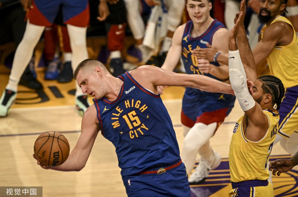 体的身体姿 体的身体姿