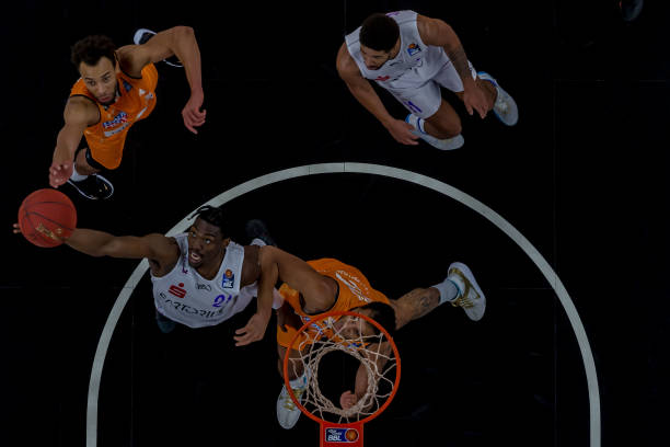 仅仅是一项 仅仅是一项