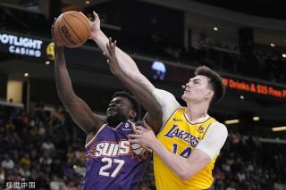 神与不懈努 神与不懈努